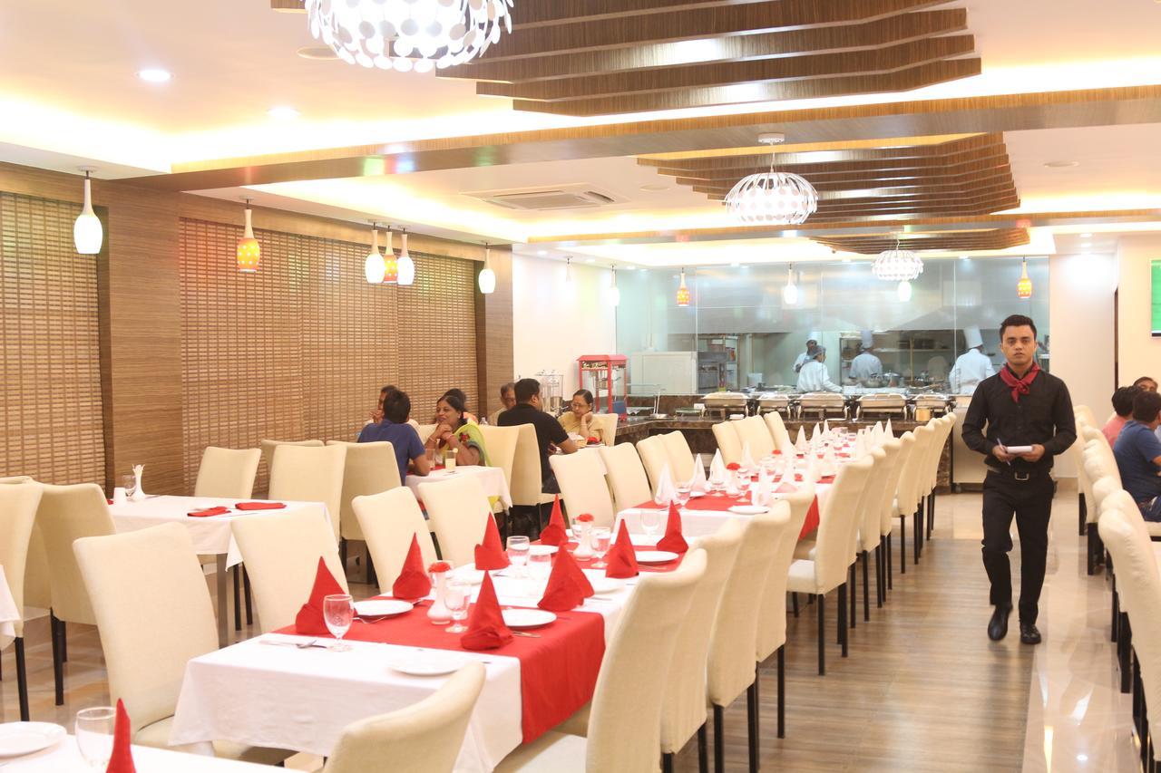 Hotel Harrison Palace Biratnagar Exterior foto